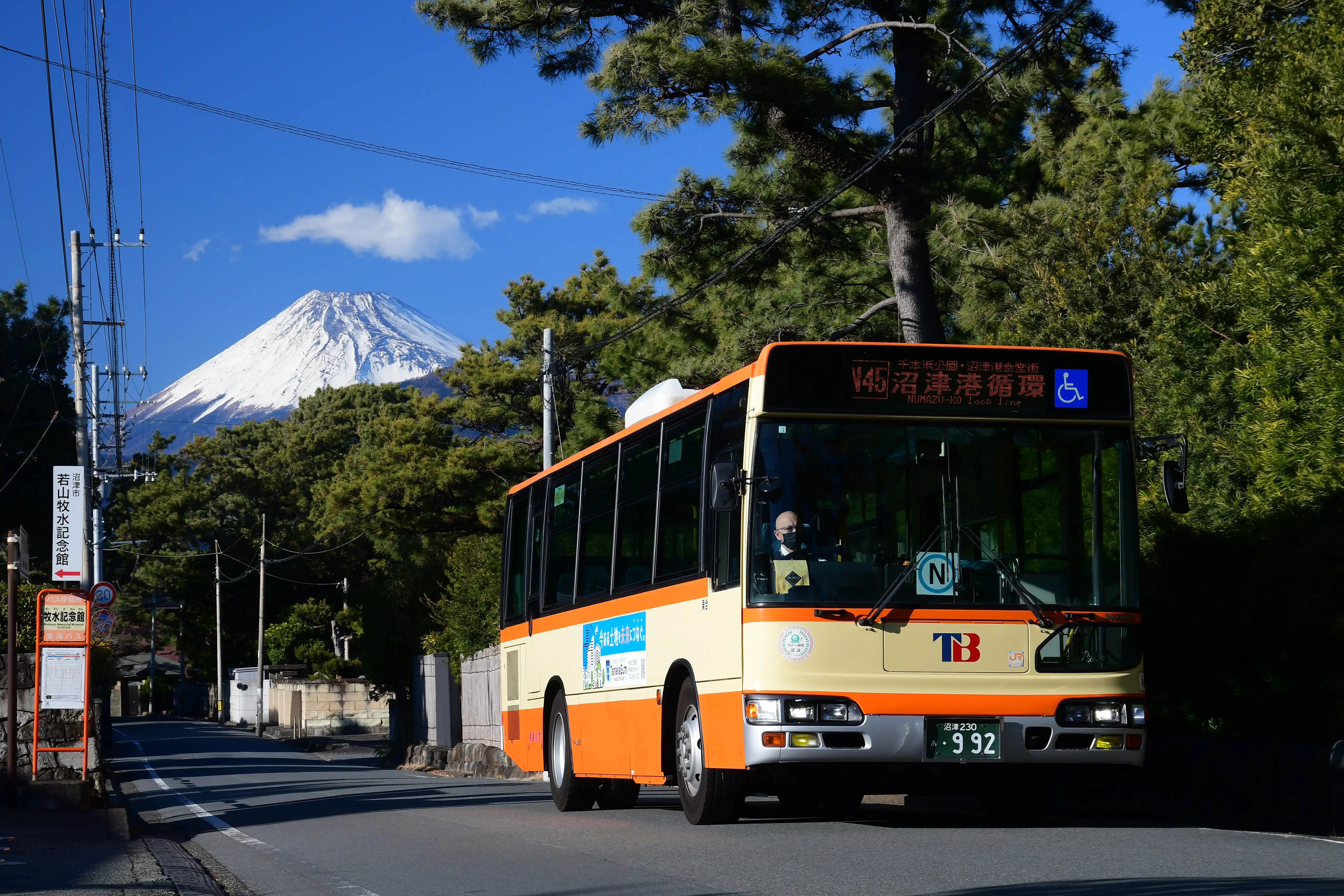 顔認証技術を使って乗降データを取得した
